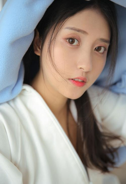 二次元应用下载二维码与入口